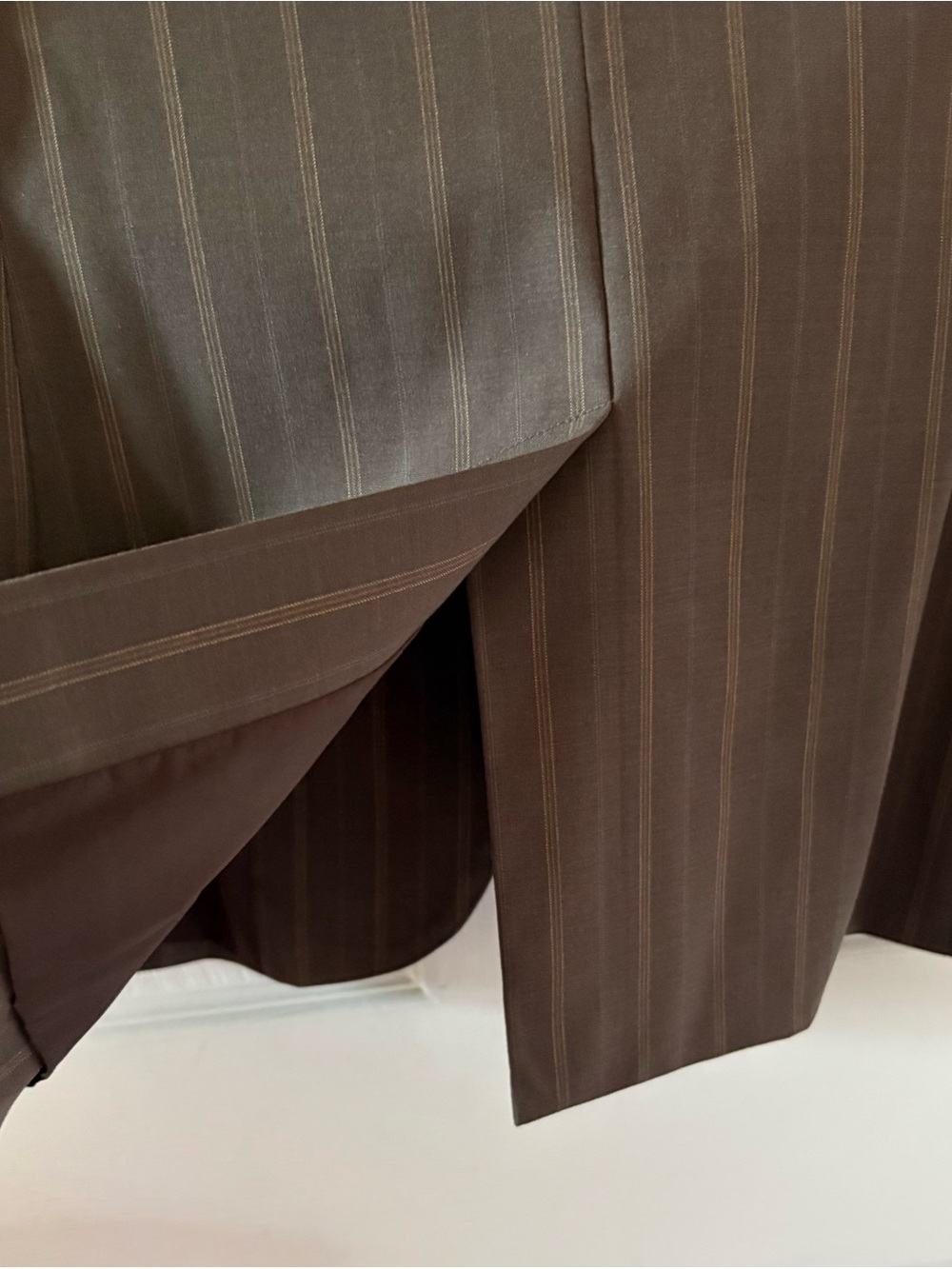 Banana Republic Brown Pinstripe Women's Two-Piece Suit Size 0 - Picture 14 of 16